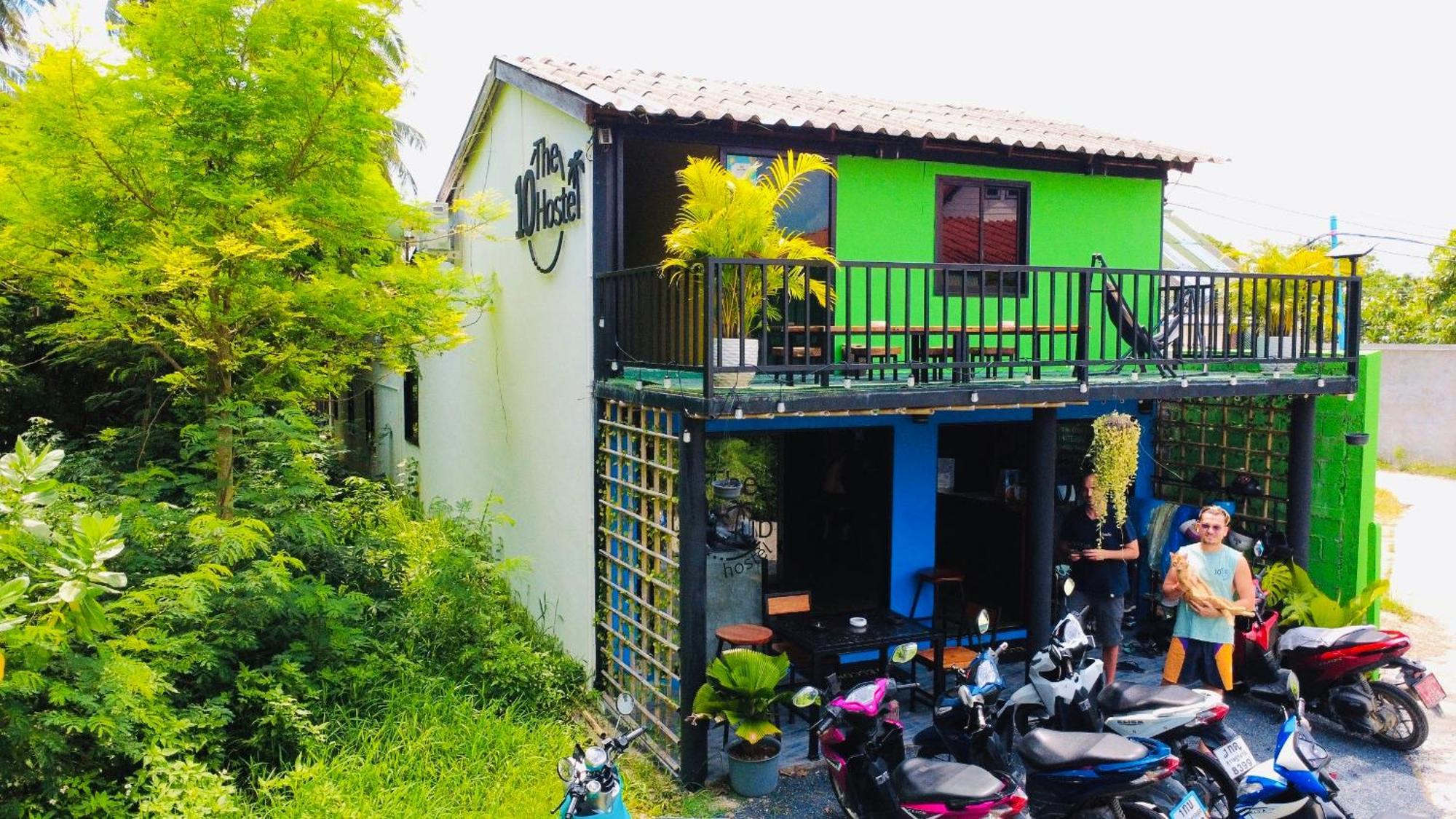 The 10 Club Hostel Thong Sala Bagian luar foto